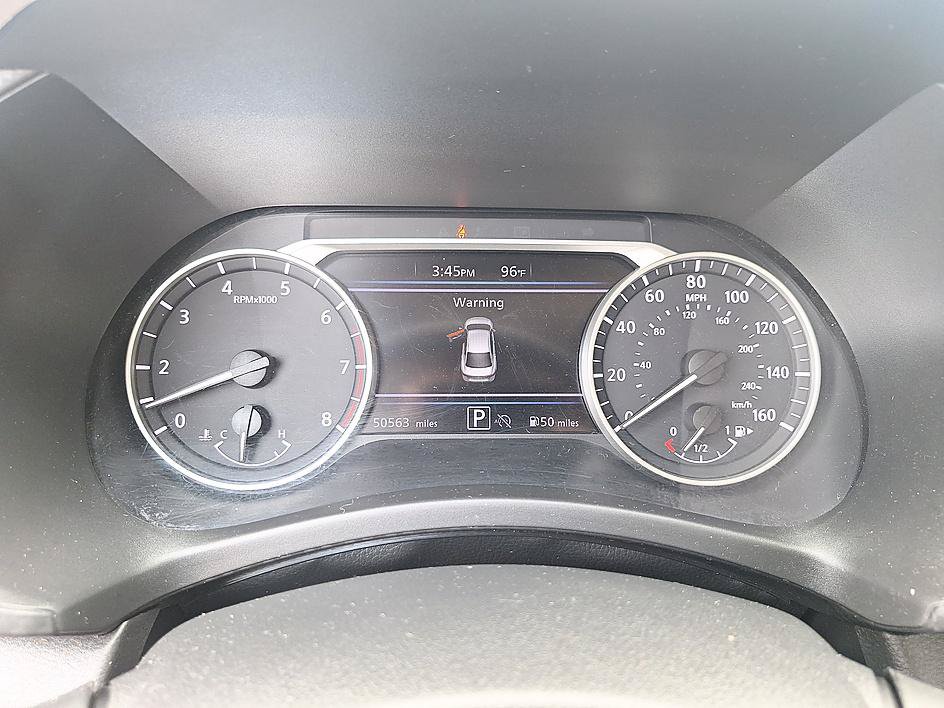 Certified 2025 Nissan Sentra SV FWD image 14