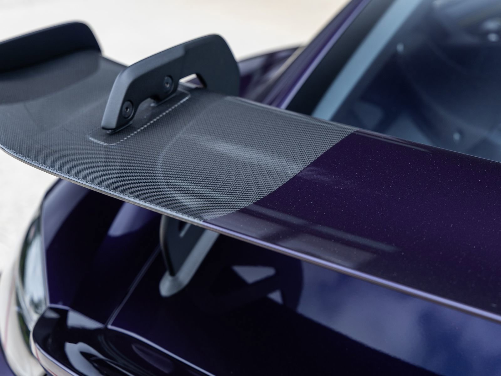 Certified 2025 Porsche 718 Cayman GT4 RS RWD image 16