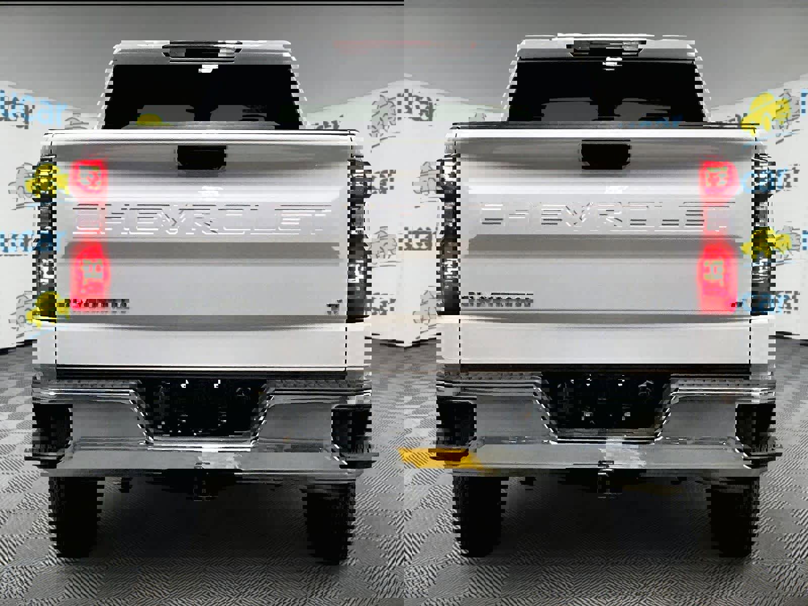 Used 2025 Chevrolet Silverado 1500 LT image 5