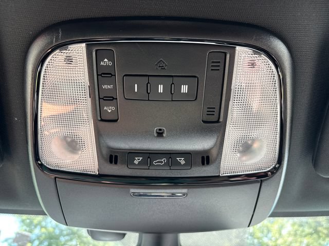 Used 2024 Dodge Durango R/T AWD/4WD image 14