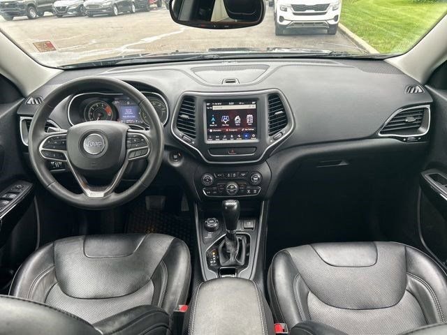 Used 2022 Jeep Cherokee Latitude Lux w/ Sun & Sound Group AWD/4WD image 43