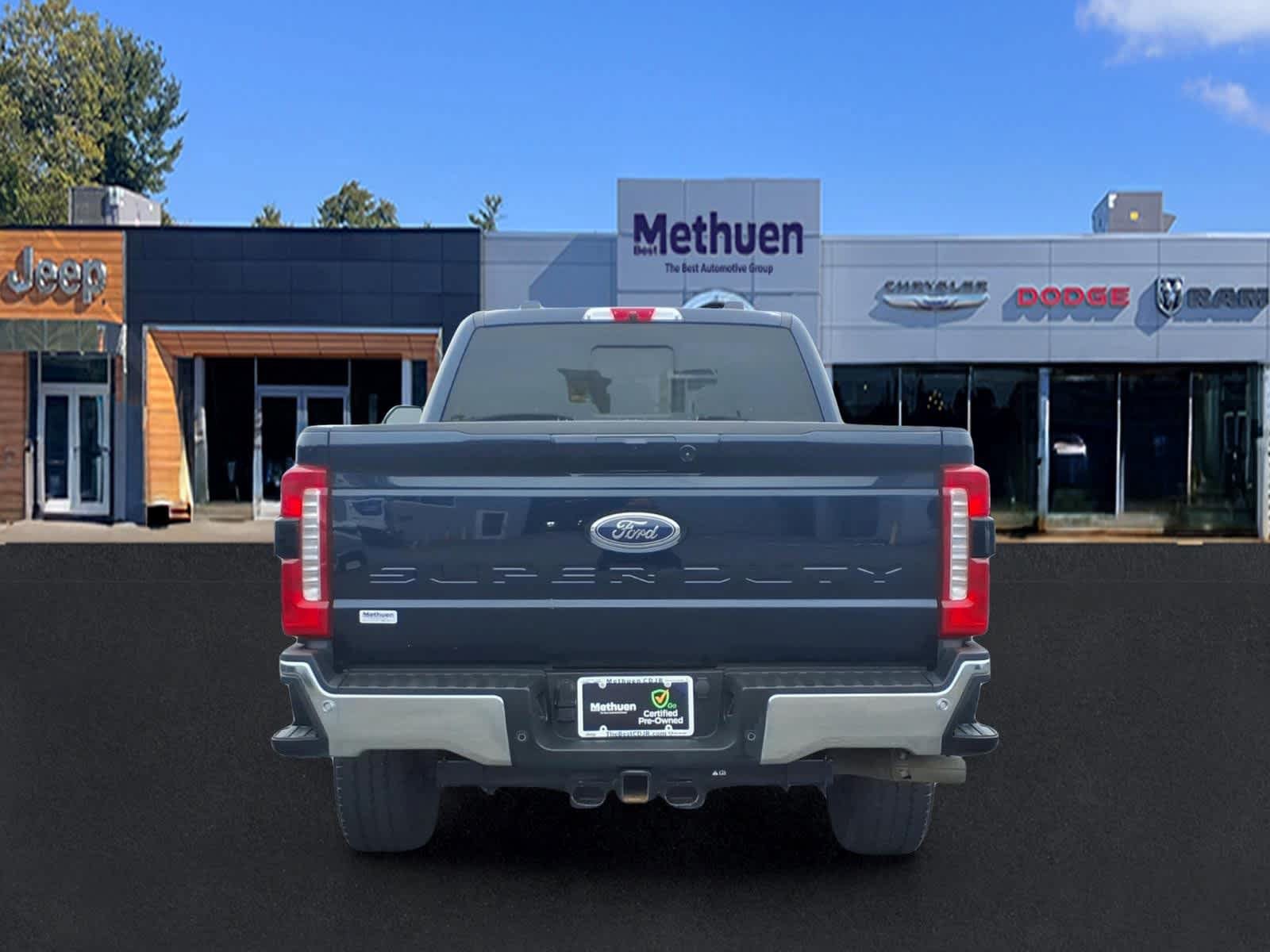 Used 2024 Ford F250 Lariat AWD/4WD image 5