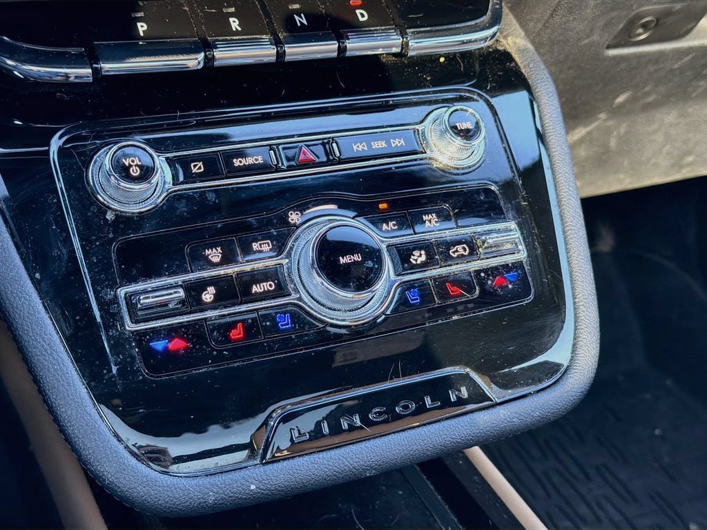 Used 2021 Lincoln Corsair Grand Touring w/ Equipment Group 301A AWD/4WD image 18