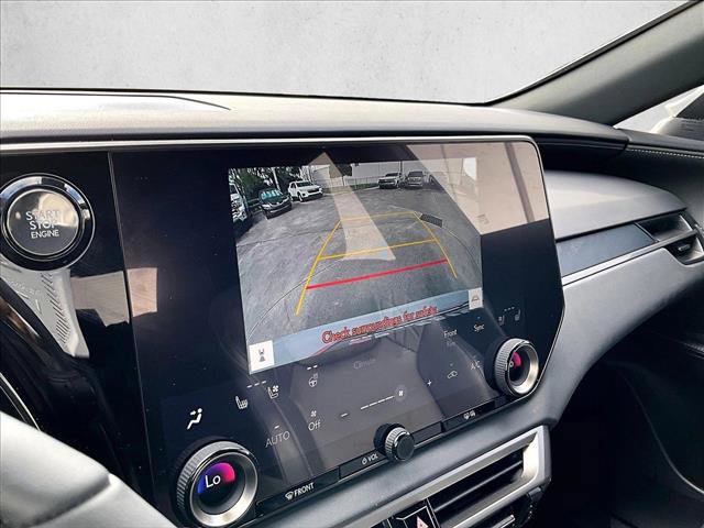 Used 2024 Lexus RX 350 Premium image 23