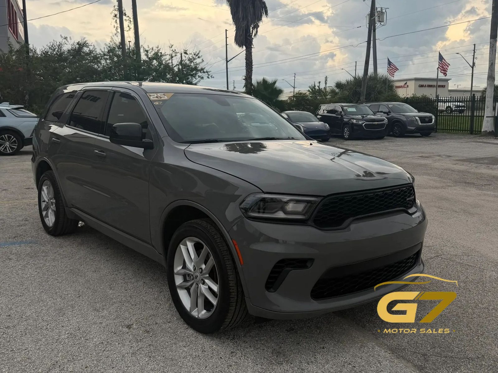 Used 2025 Dodge Durango GT AWD/4WD image 2