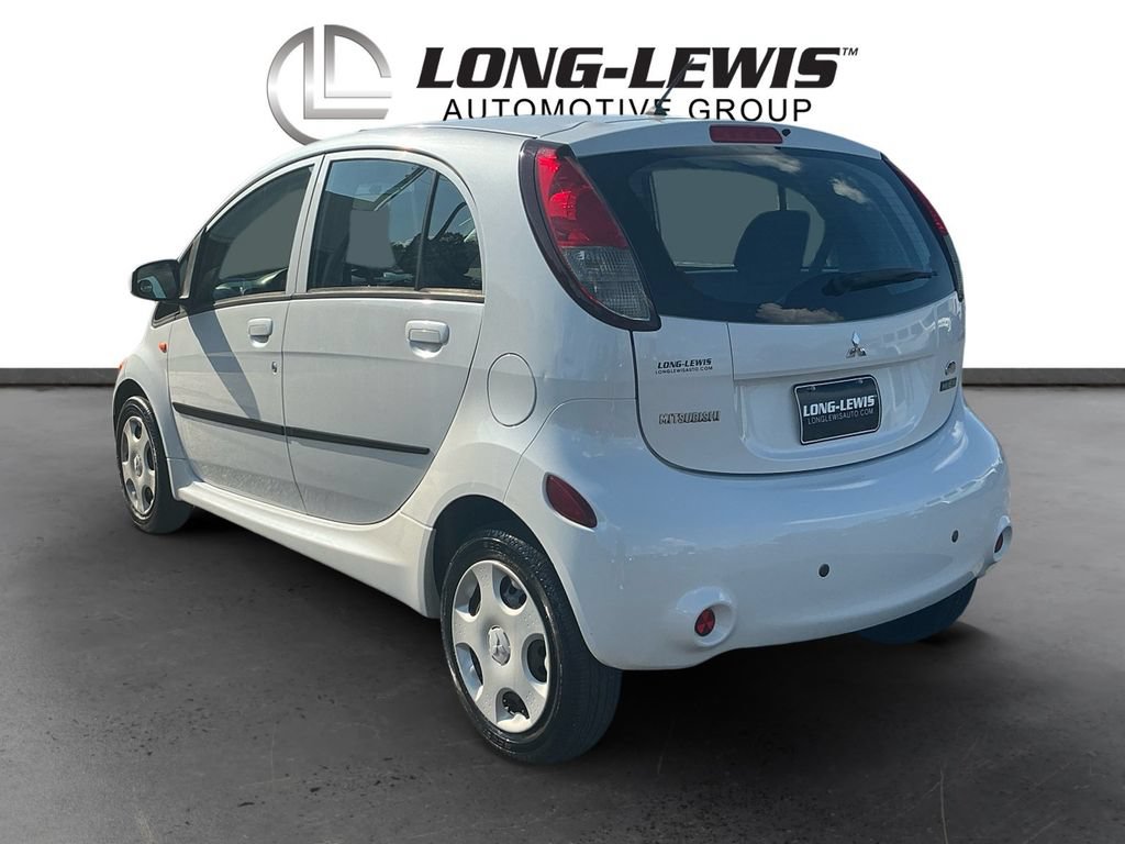 Used 2012 Mitsubishi i RWD image 4