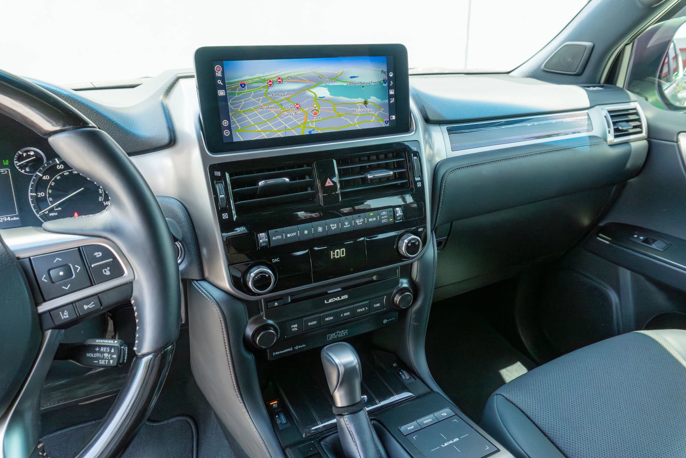 Used 2022 Lexus GX 460 Premium w/ Accessory Package AWD/4WD image 58