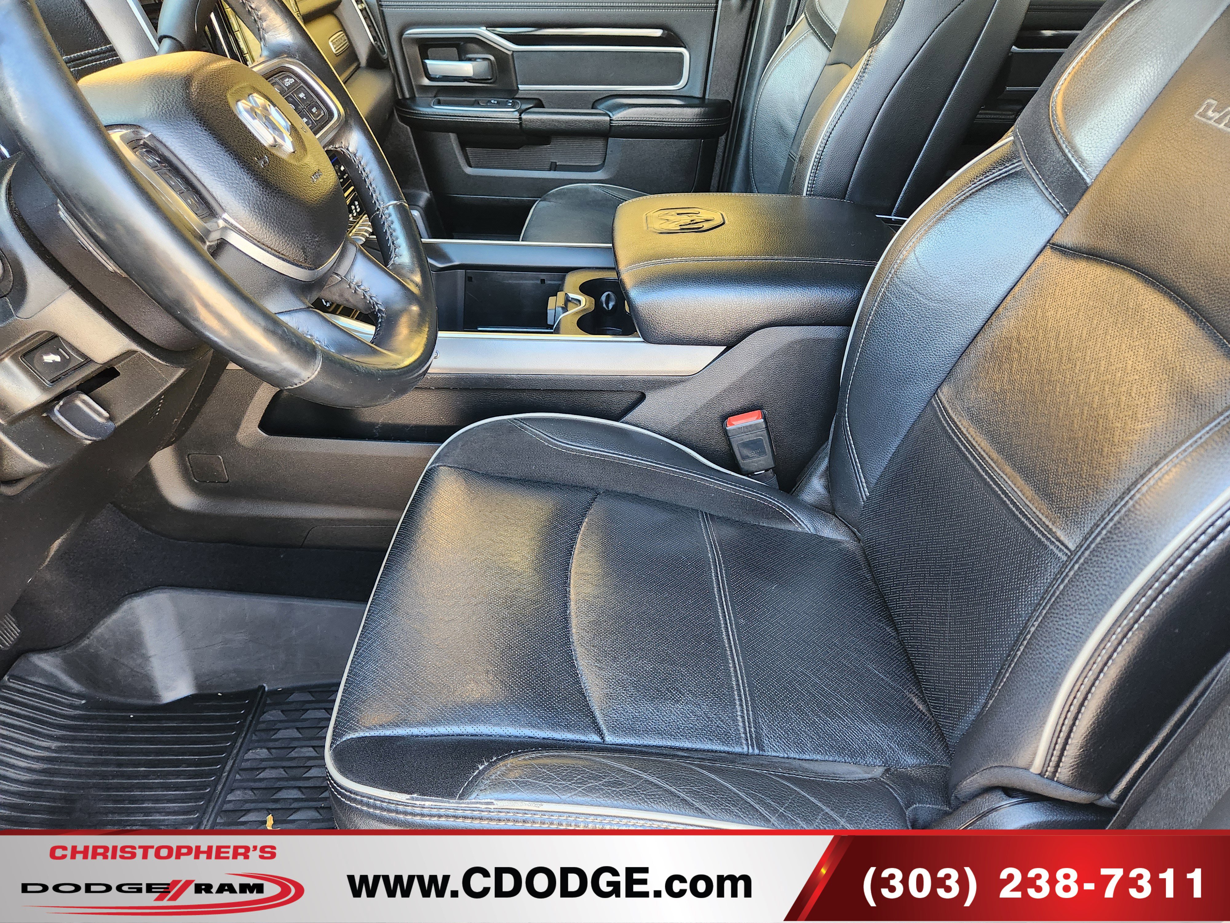Used 2020 RAM 2500 Laramie w/ Night Edition AWD/4WD image 17