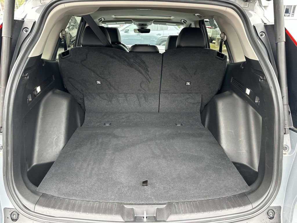 Used 2023 Honda CR-V EX-L image 29
