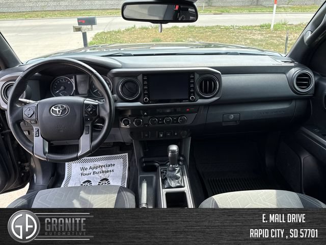 Used 2021 Toyota Tacoma TRD Off-Road AWD/4WD image 12