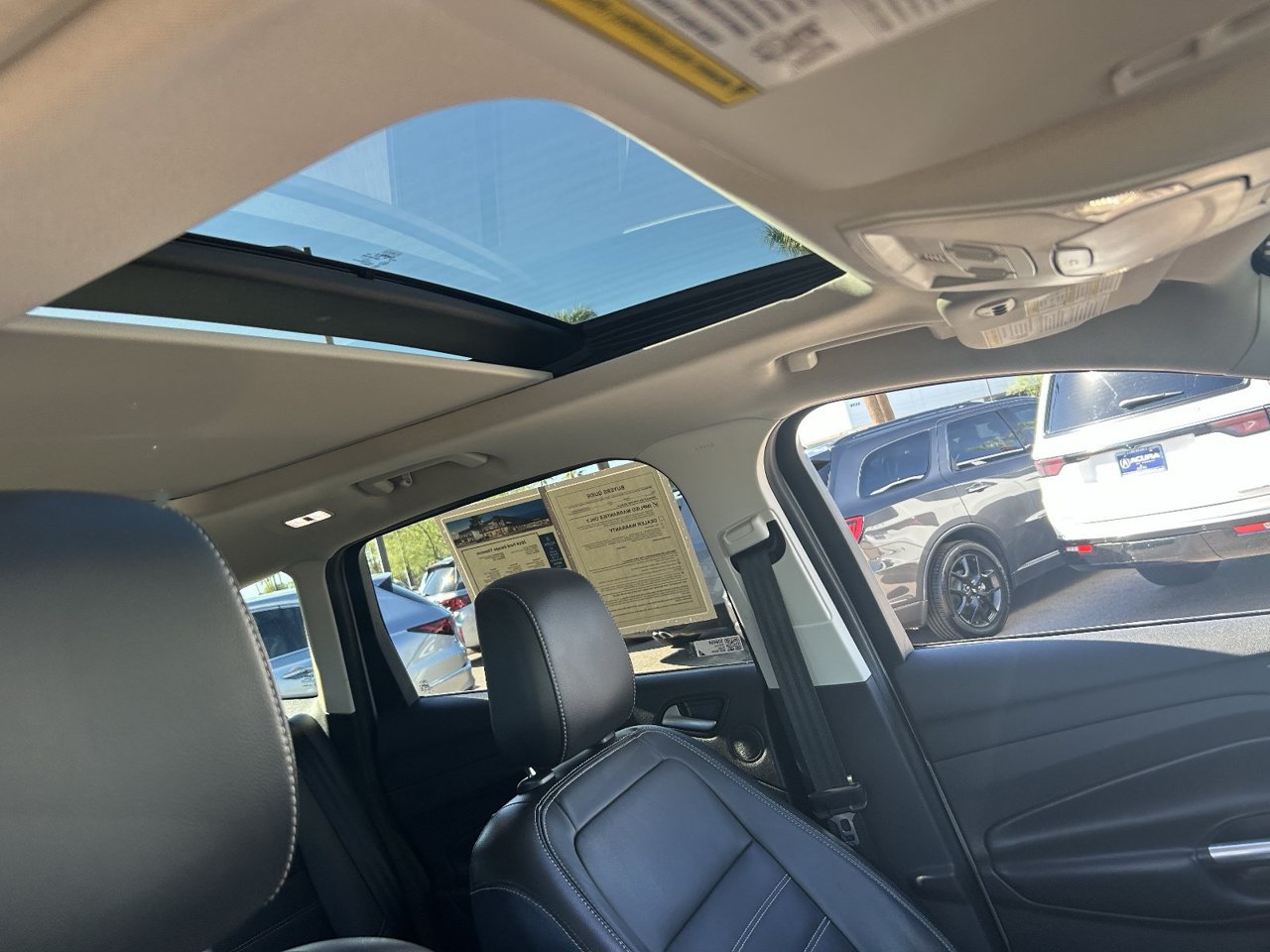 Used 2019 Ford Escape Titanium AWD/4WD image 11