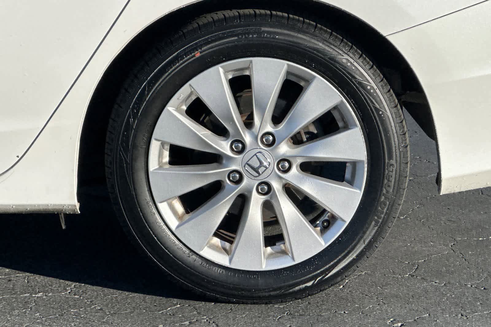 Used 2015 Honda Accord EX-L image 31