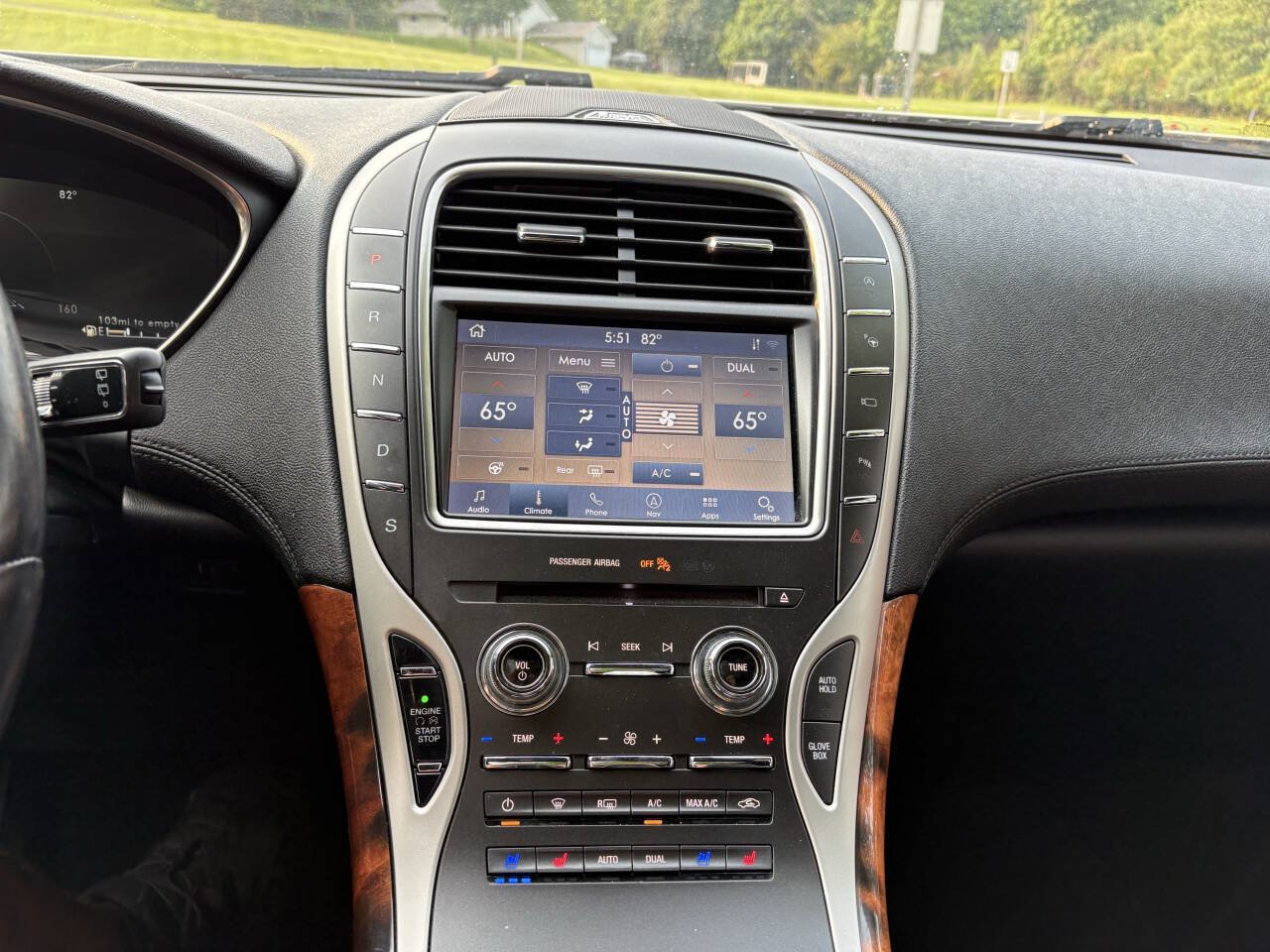 Used 2020 Lincoln Nautilus Reserve w/ Equipment Group 201A AWD/4WD image 23