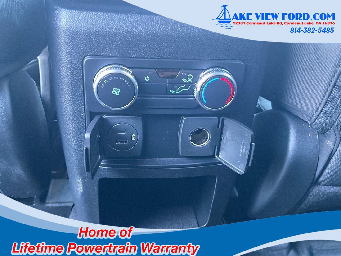 Used 2021 Ford Explorer XLT AWD/4WD image 46