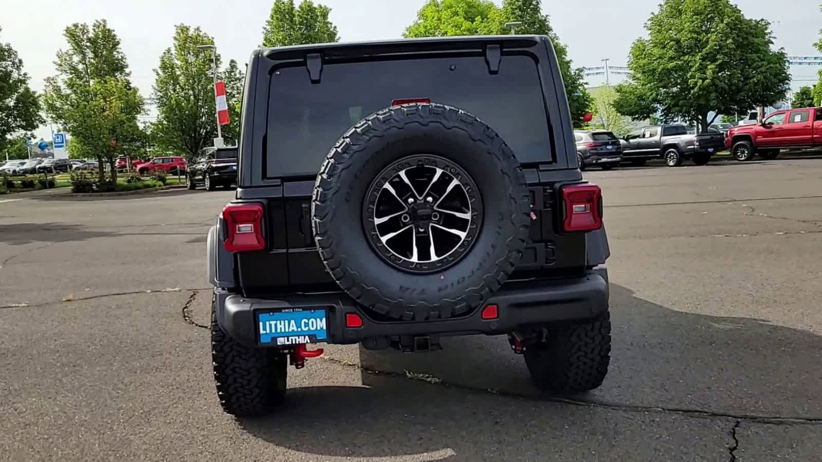 New 2026 Jeep Wrangler Unlimited Rubicon AWD/4WD image 7