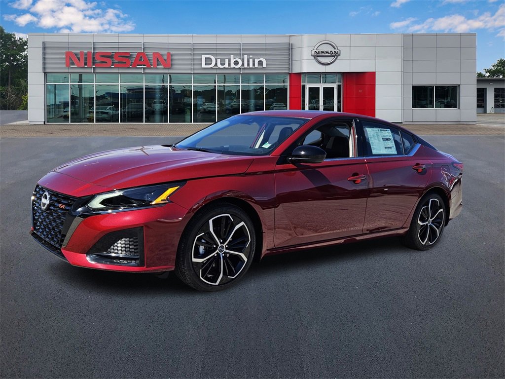 New 2025 Nissan Altima 2.5 SR image 1