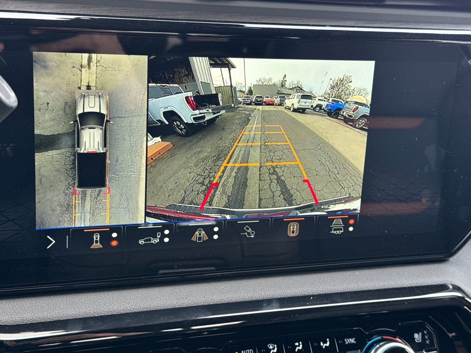 New 2026 GMC Sierra 2500 AT4 w/ Technology Package image 22