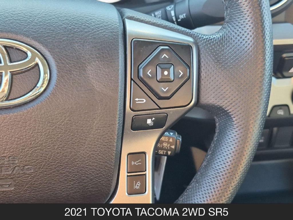 Used 2021 Toyota Tacoma SR5 RWD image 17