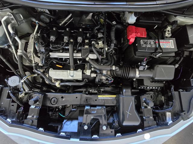 Used 2025 Nissan Versa SV FWD image 19