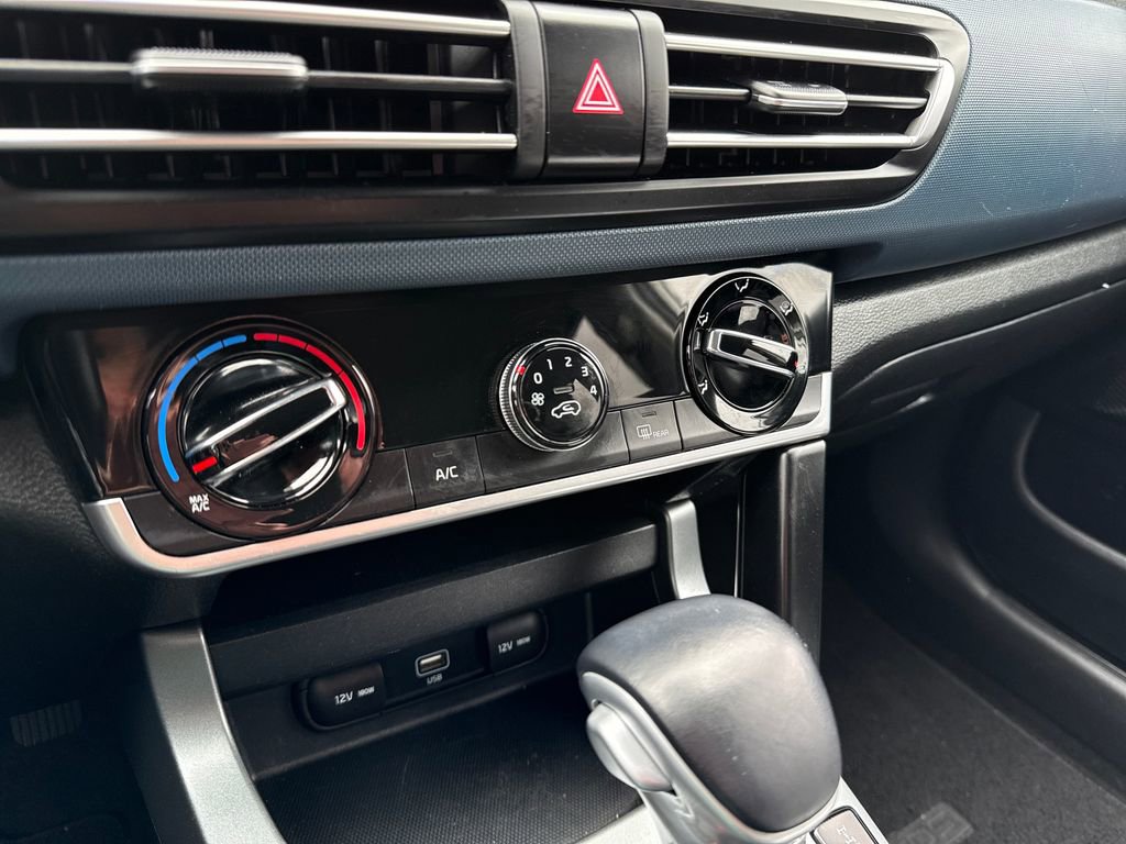 Used 2021 Kia Seltos S image 32