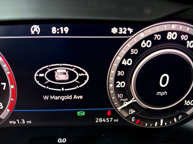 Used 2019 Volkswagen Tiguan SE image 44