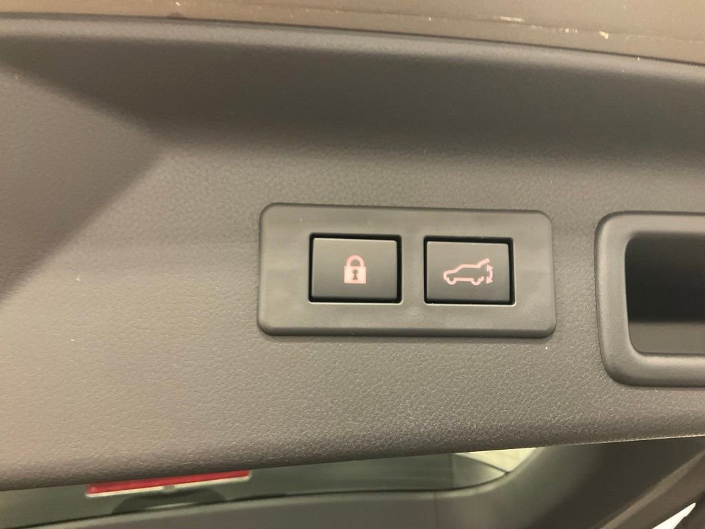 Certified 2025 Subaru Forester Limited AWD/4WD image 26