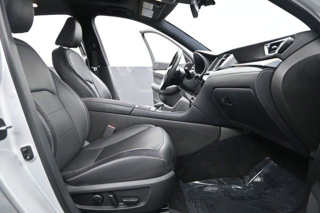 Used 2019 INFINITI QX50 Essential w/ Sensory Package AWD/4WD image 20
