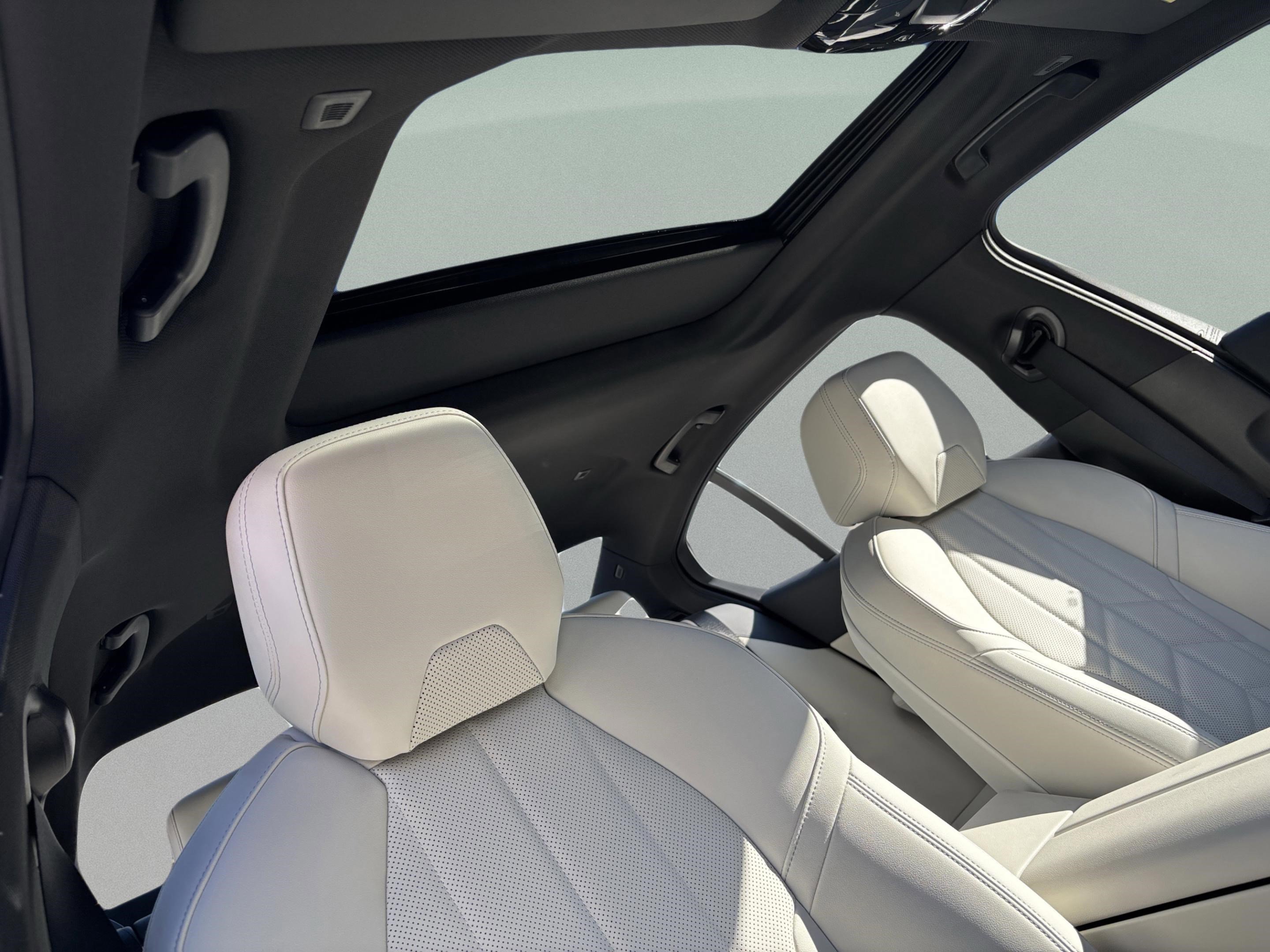 New 2026 BMW 530i w/ M Sport Package image 30