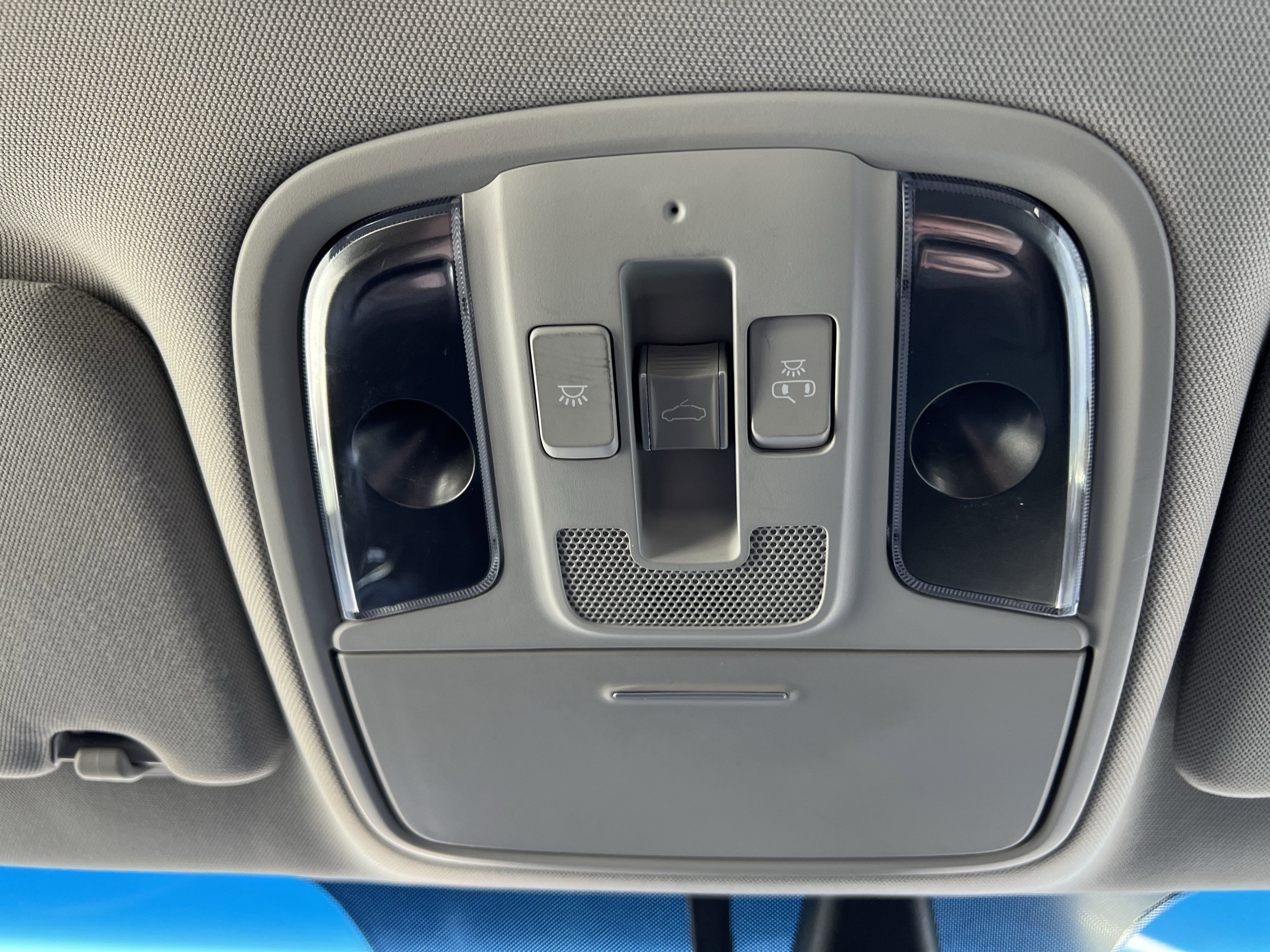 Used 2020 Kia Optima SE image 28