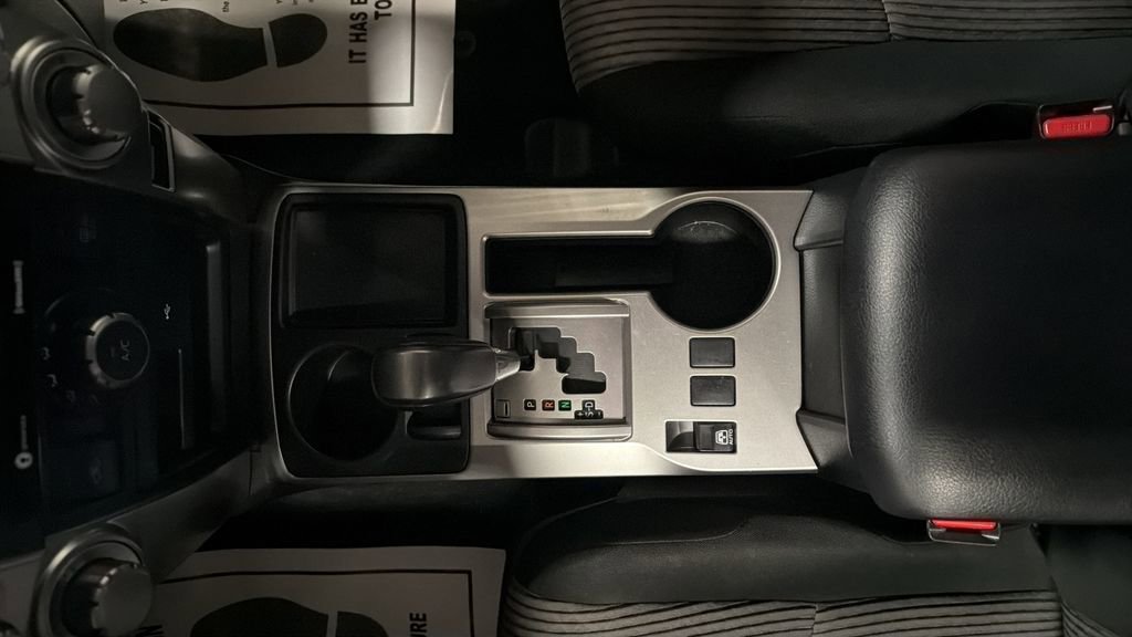 Used 2022 Toyota 4Runner SR5 RWD image 20