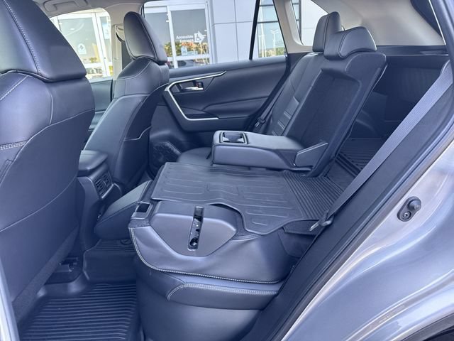Used 2023 Toyota RAV4 XLE Premium AWD/4WD image 15