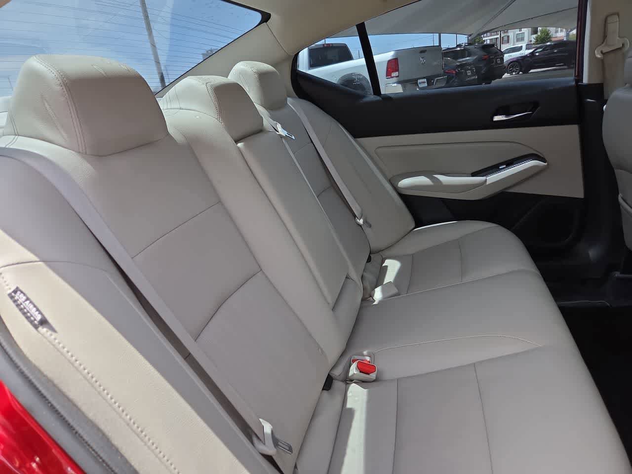 Used 2019 Nissan Altima 2.5 Platinum FWD image 17