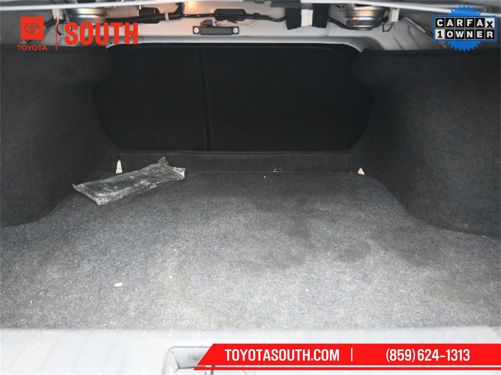 Used 2025 Nissan Sentra SV image 23