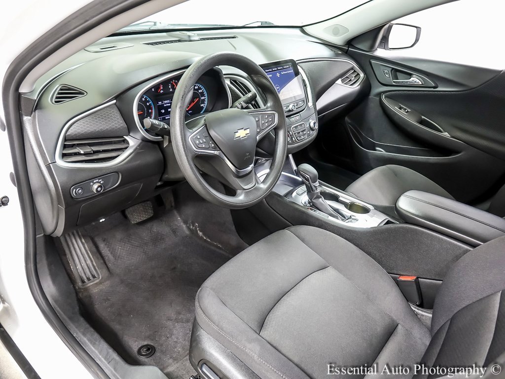 Used 2024 Chevrolet Malibu LT image 10