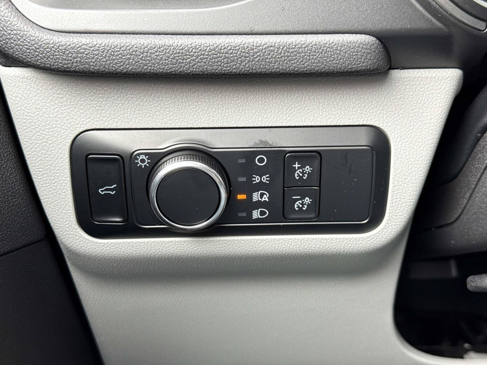 Used 2024 Ford Escape Active w/ Cold Weather Package FWD image 13