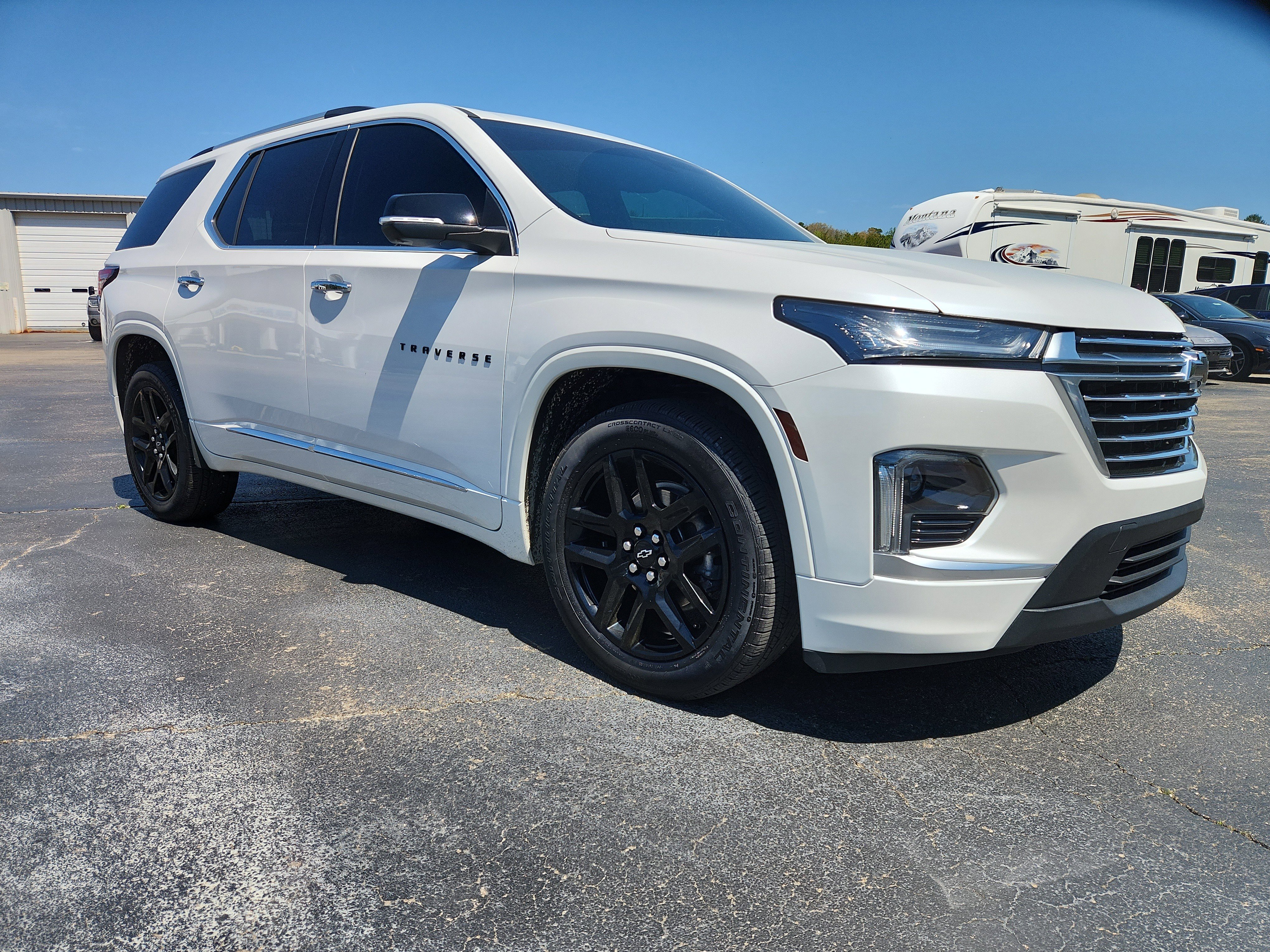 Used 2023 Chevrolet Traverse Premier w/ LPO, Floor Liner Package image 12