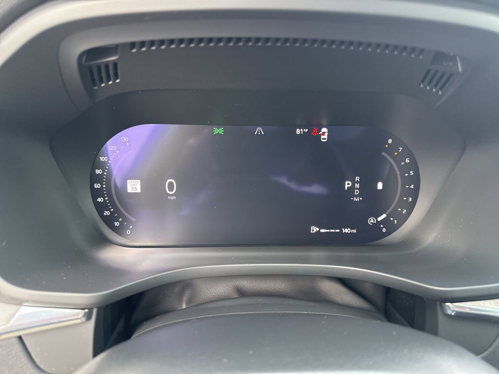 Used 2024 Volvo XC60 B5 Core w/ Protection Package Premier image 31