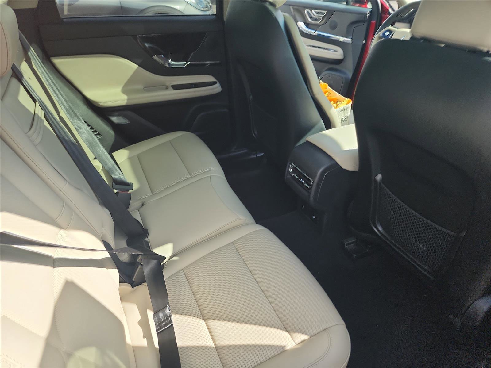 New 2026 Lincoln Corsair Premiere image 21