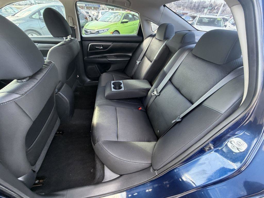 Used 2017 Nissan Altima 2.5 SR image 11