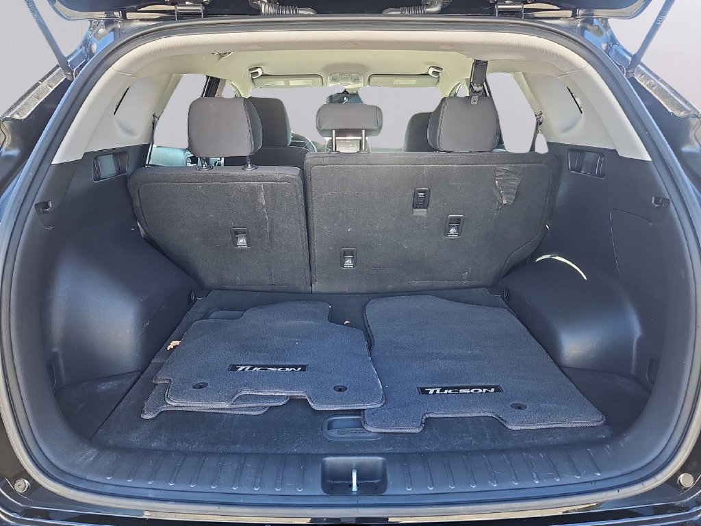 Used 2019 Hyundai Tucson SE AWD/4WD image 25