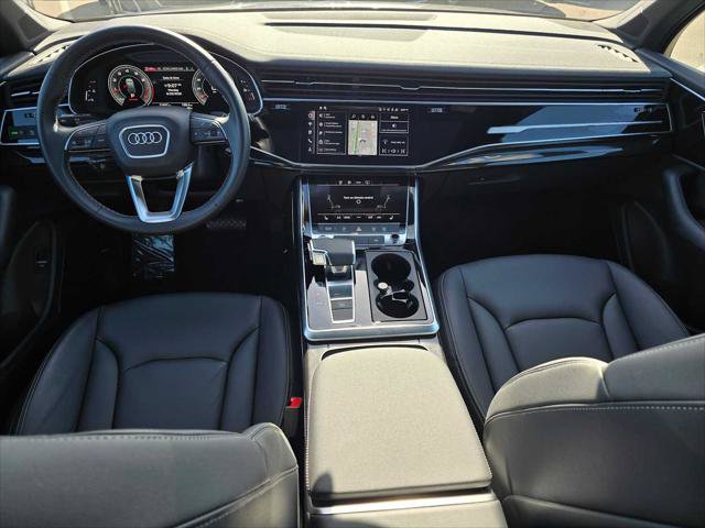 Certified 2025 Audi Q7 2.0T Premium w/ Convenience Plus Package AWD/4WD image 21