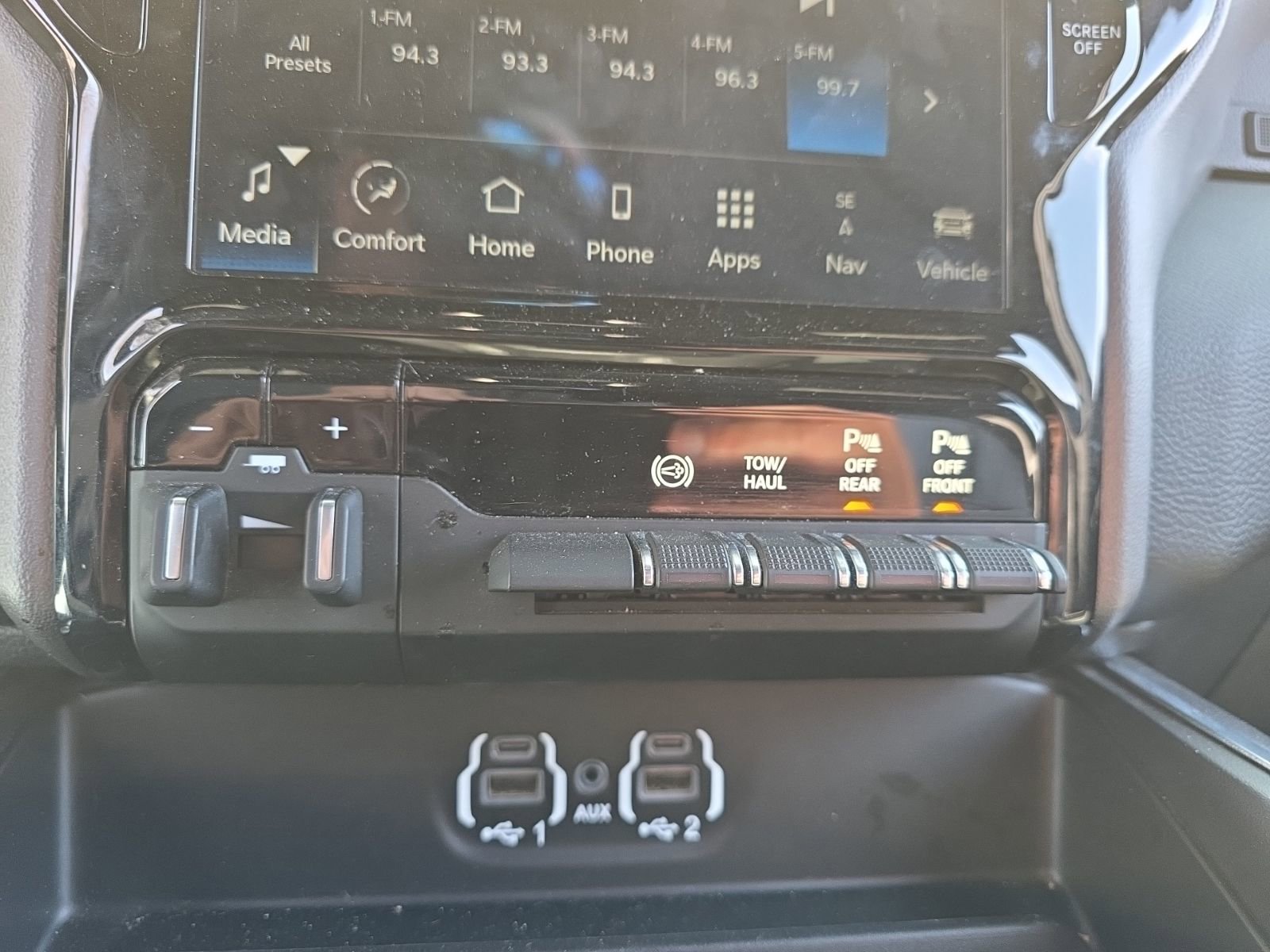 Used 2023 RAM 2500 Laramie AWD/4WD image 15