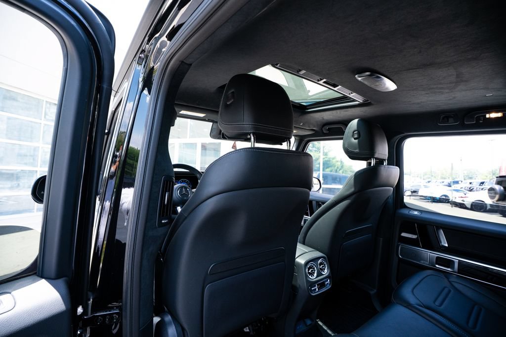 Used 2025 Mercedes-Benz G 580 w/ EQ Technology image 38