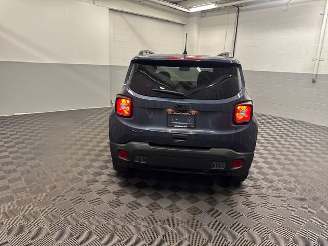 Used 2022 Jeep Renegade Altitude w/ Convenience Group AWD/4WD image 6