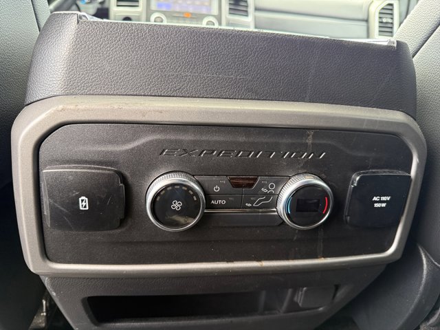 Used 2021 Ford Expedition Max XLT image 23