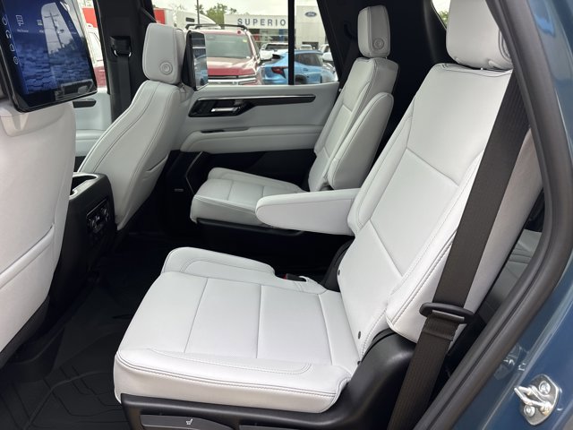 New 2025 Chevrolet Tahoe Premier AWD/4WD image 18