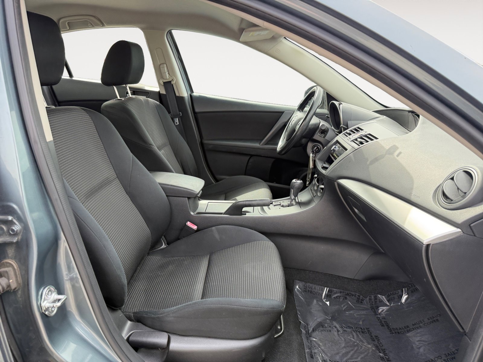 Used 2013 MAZDA MAZDA3 i Sport image 19