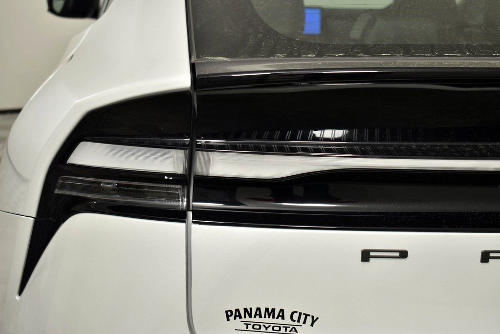 New 2026 Toyota Prius Plug-In Hybrid image 24