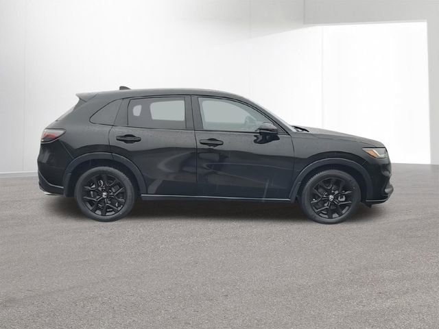 Used 2024 Honda HR-V Sport image 10