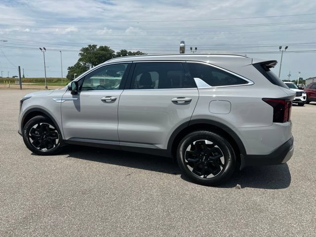 Used 2025 Kia Sorento S w/ Panoramic Sunroof Package FWD image 30